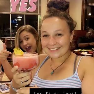 Meet your Posher, Natalie